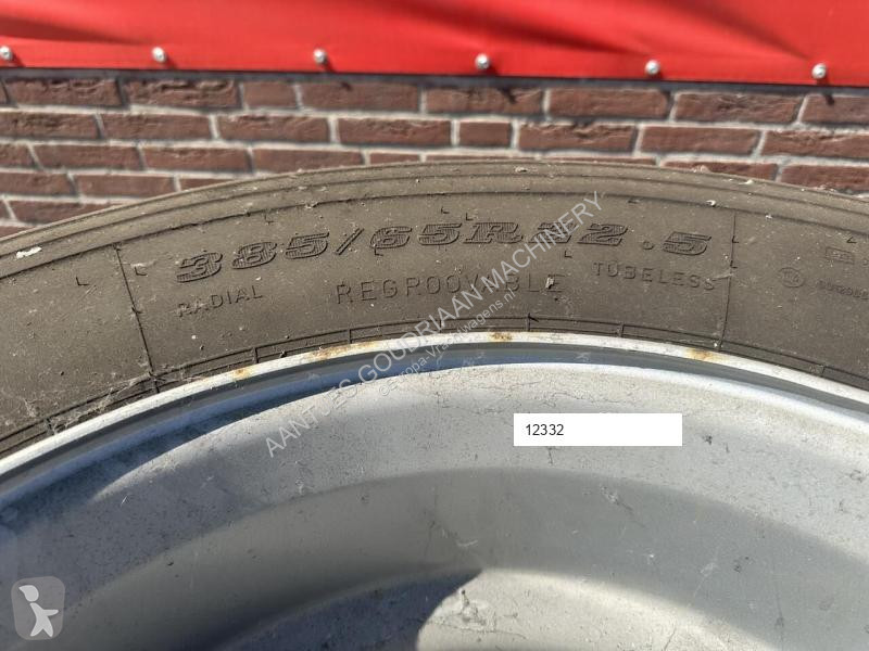 Vrachtwagenonderdelen  4 Banden 385/65/22.5 -...