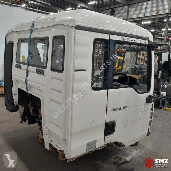 قطع غيار الآليات الثقيلة MAN Occ cabine RHD MAN