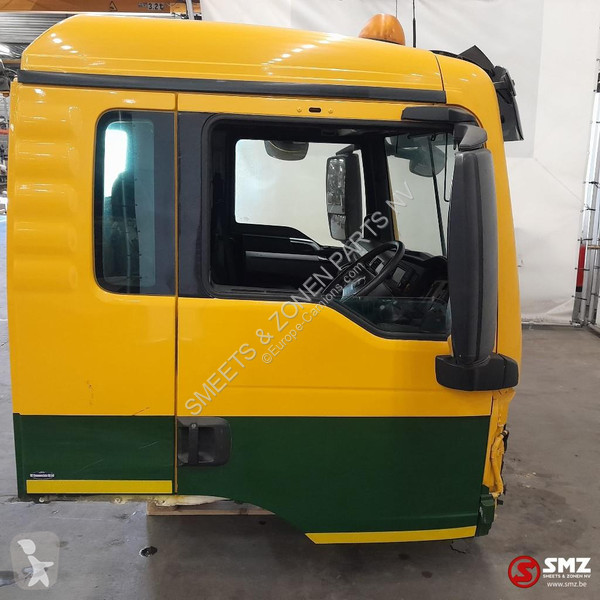 قطع غيار الآليات الثقيلة MAN Occ cabine RHD MAN