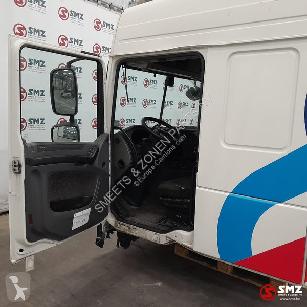 قطع غيار الآليات الثقيلة DAF Occ cabine DAF