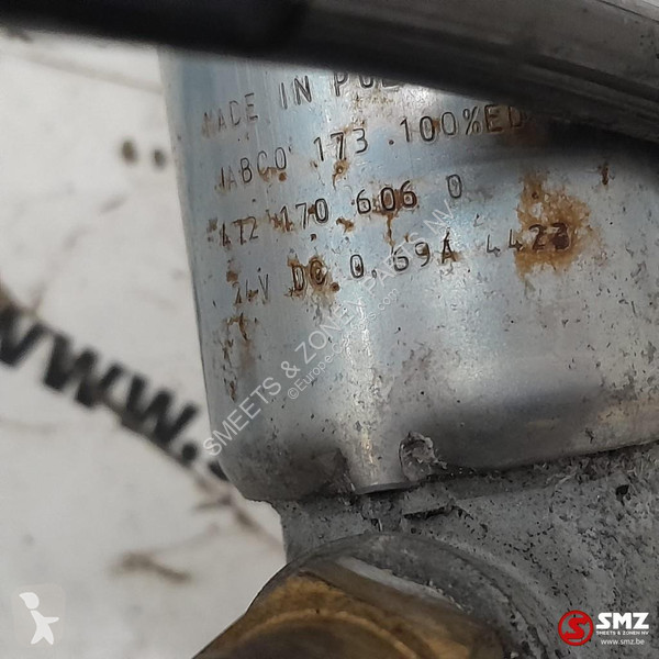 قطع غيار الآليات الثقيلة Iveco Occ set van 3...