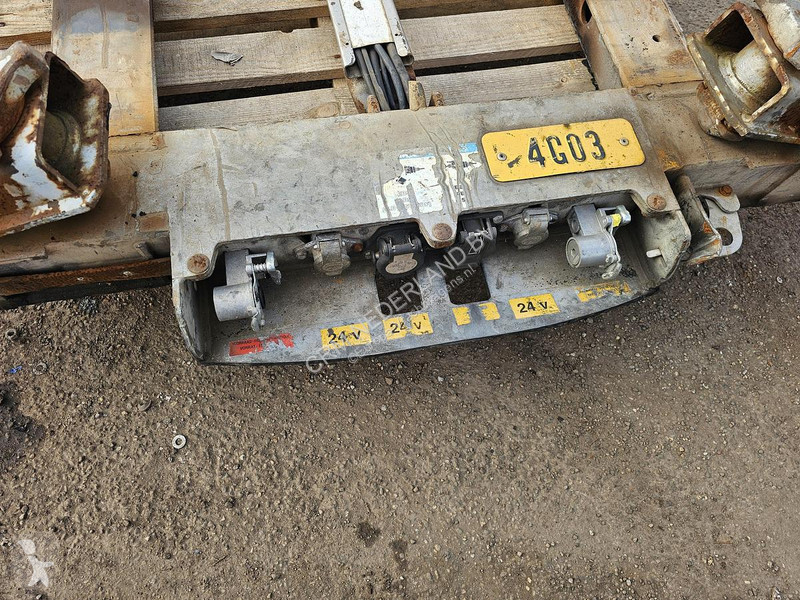 قطع غيار الآليات الثقيلة Van Hool FRONT SLIDING...