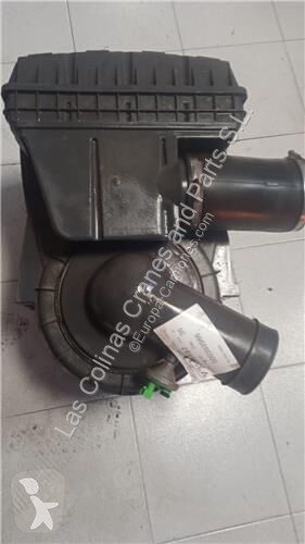 قطع غيار الآليات الثقيلة Iveco Filtre à air...