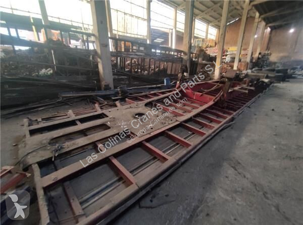 قطع غيار الآليات الثقيلة Fruehauf Châssis pour...