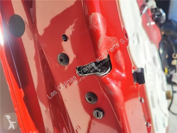 قطع غيار الآليات الثقيلة Peugeot Porte 1423439...