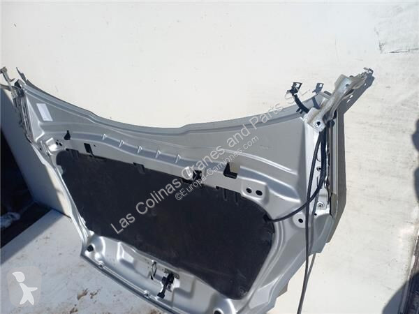 Pezzi di ricambio per mezzi pesanti Peugeot...