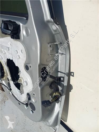Pezzi di ricambio per mezzi pesanti Peugeot...
