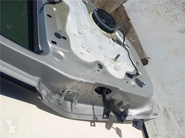 قطع غيار الآليات الثقيلة Peugeot Porte...