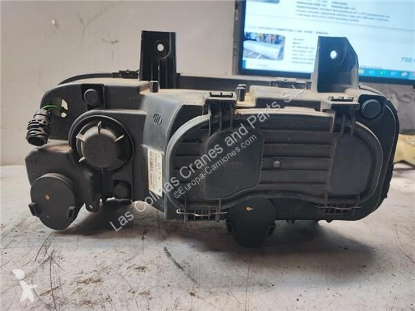 قطع غيار الآليات الثقيلة Mercedes Phare...