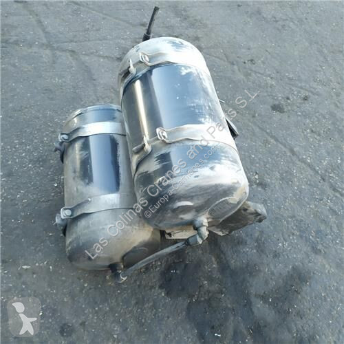 قطع غيار الآليات الثقيلة Iveco Réservoir d'air...