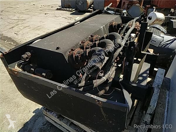 قطع غيار الآليات الثقيلة  Réservoir hydraulique...