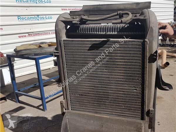 قطع غيار الآليات الثقيلة Renault Radiateur de...