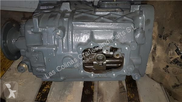 قطع غيار الآليات الثقيلة Nissan Boîte de...