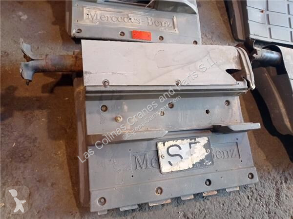 قطع غيار الآليات الثقيلة Mercedes Calandre pour...