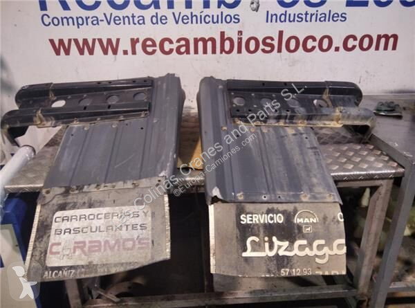 قطع غيار الآليات الثقيلة MAN Pare-chocs pour...