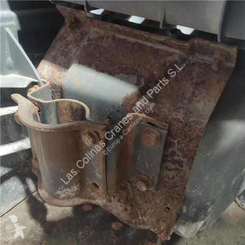 قطع غيار الآليات الثقيلة Iveco Marchepied pour...