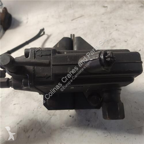 قطع غيار الآليات الثقيلة Renault Pompe de...
