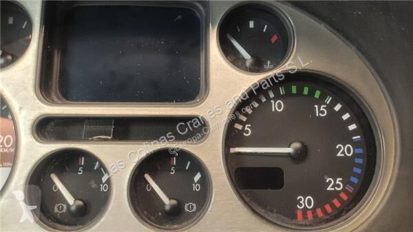 قطع غيار الآليات الثقيلة DAF Tableau de bord...