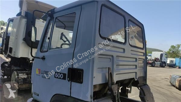 قطع غيار الآليات الثقيلة DAF Cabine pour camion...