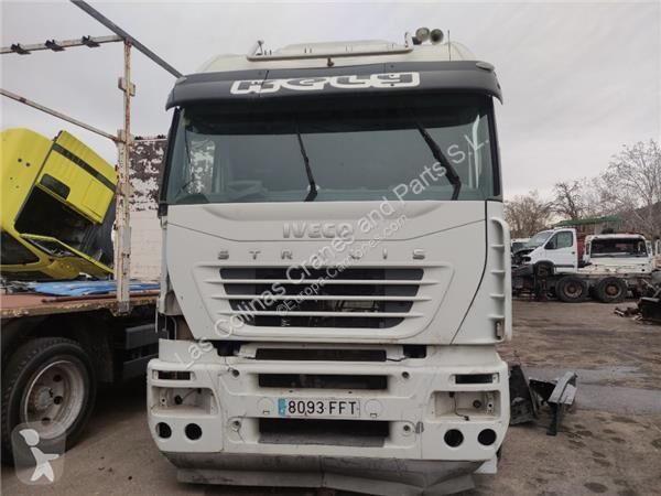 قطع غيار الآليات الثقيلة Iveco Cabine pour camion