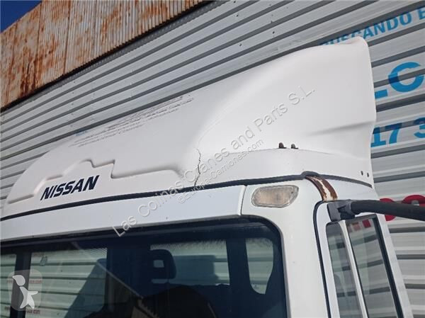 قطع غيار الآليات الثقيلة Nissan Aileron pour...