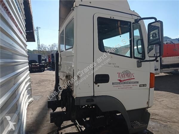 قطع غيار الآليات الثقيلة Nissan Cabine pour...