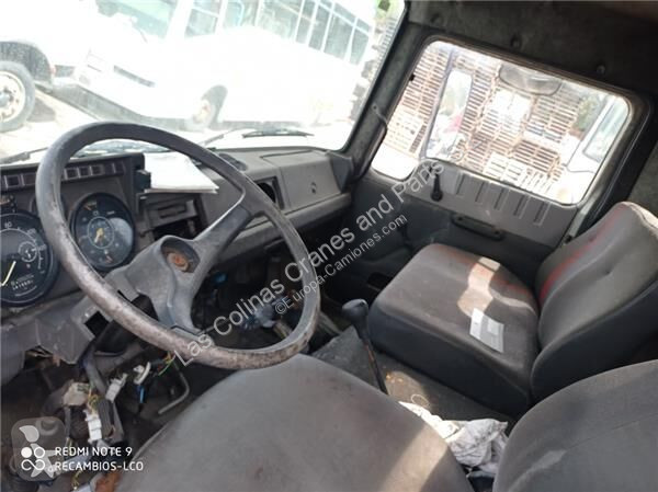 قطع غيار الآليات الثقيلة Nissan Cabine pour...