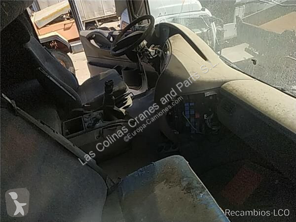 قطع غيار الآليات الثقيلة Renault Cabine pour...