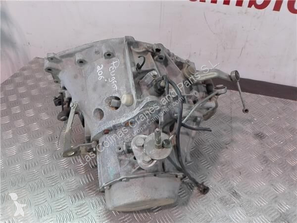 قطع غيار الآليات الثقيلة Peugeot Boîte de...