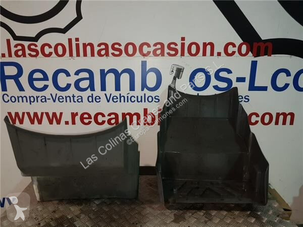 قطع غيار الآليات الثقيلة Mercedes Bavette...