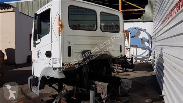 قطع غيار الآليات الثقيلة Nissan Cabine pour...