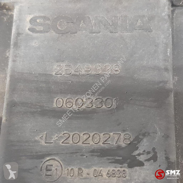 قطع غيار الآليات الثقيلة Scania Occ AdBluepomp...
