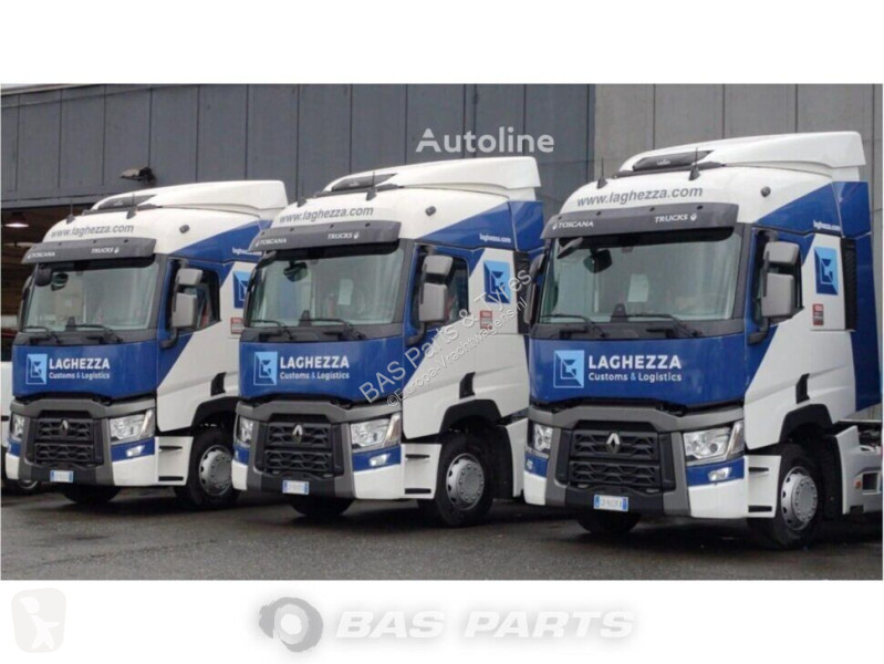 Pezzi di ricambio per mezzi pesanti Renault...