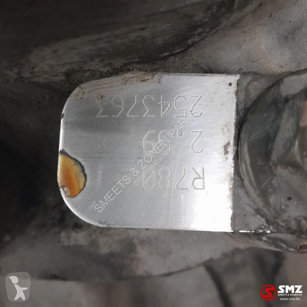 قطع غيار الآليات الثقيلة Scania Occ...