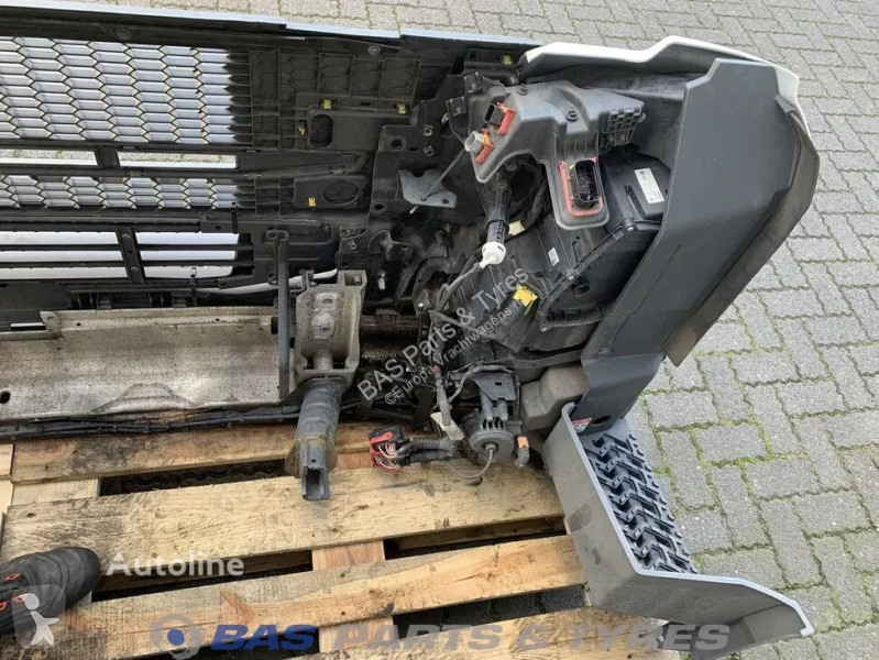 قطع غيار الآليات الثقيلة Volvo