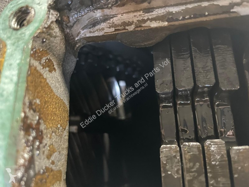 قطع غيار الآليات الثقيلة DAF 1701341 ZF 6AS1000...