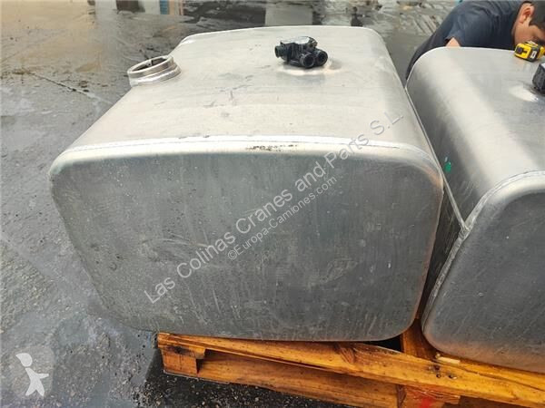 قطع غيار الآليات الثقيلة Iveco Réservoir de...