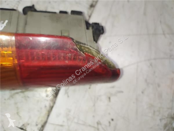قطع غيار الآليات الثقيلة Ford Feu arrière...