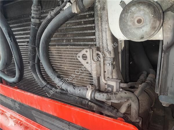 قطع غيار الآليات الثقيلة Iveco Refroidisseur...