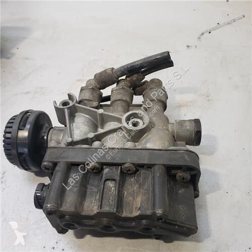 قطع غيار الآليات الثقيلة Iveco Valve de...