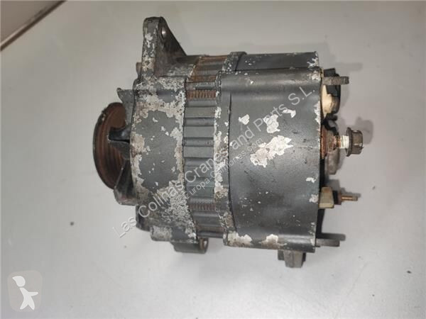 قطع غيار الآليات الثقيلة Renault Générateur 0...