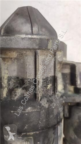 قطع غيار الآليات الثقيلة Nissan oteur...