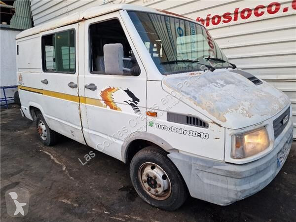 قطع غيار الآليات الثقيلة Iveco Rétroviseur...