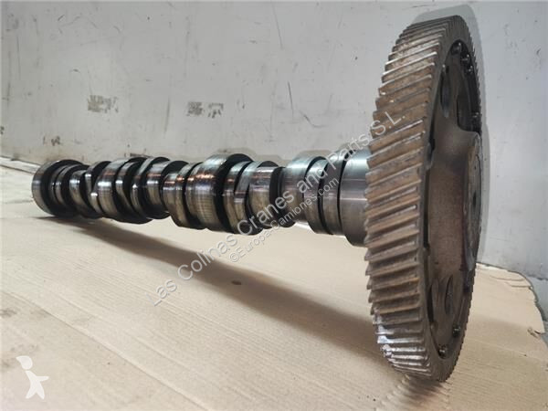 قطع غيار الآليات الثقيلة  Arbre à cames 541 051...