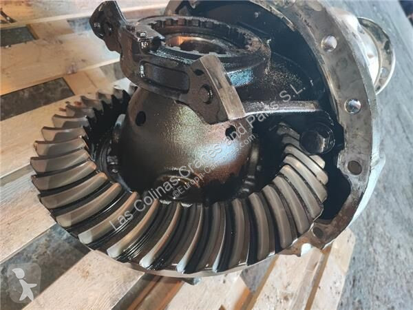 قطع غيار الآليات الثقيلة Iveco Différentiel...