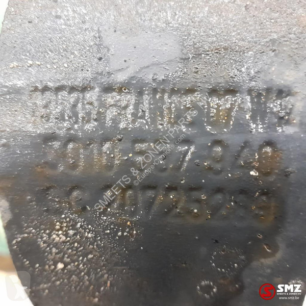 قطع غيار الآليات الثقيلة Renault Occ aandrijfas...