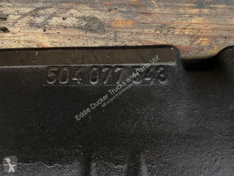 قطع غيار الآليات الثقيلة Iveco 504077543 /...