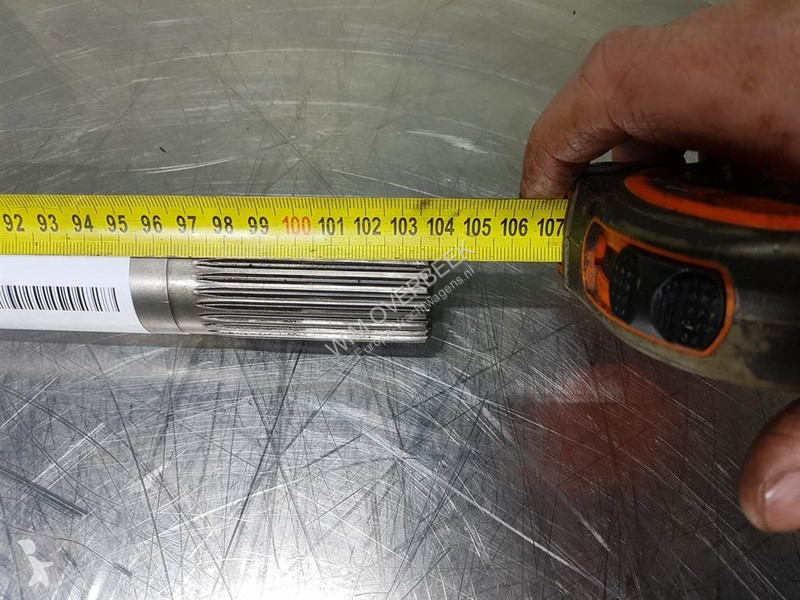 قطع غيار الآليات الثقيلة ZF 4472310083 - Joint...