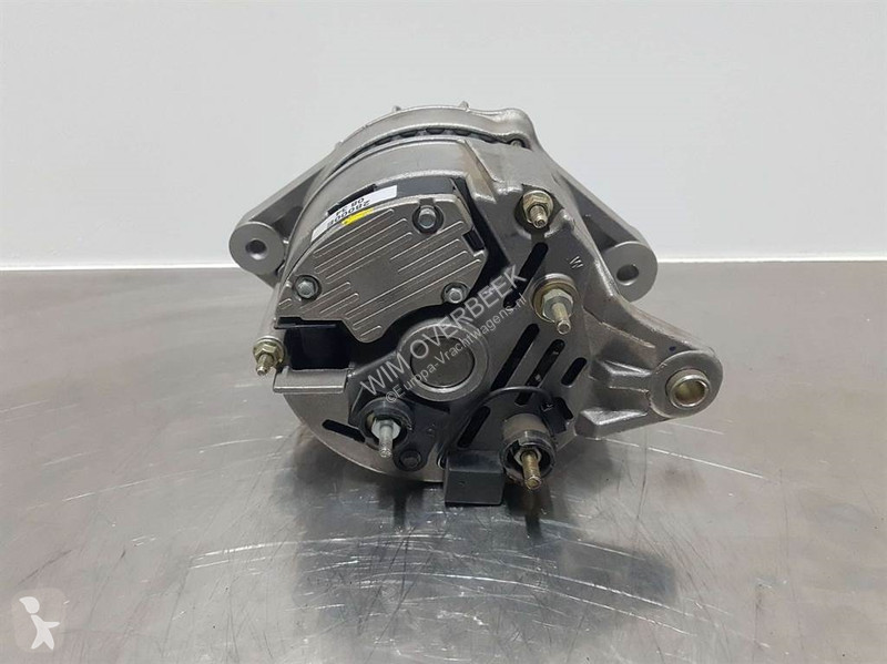 قطع غيار الآليات الثقيلة Hitachi 14V...