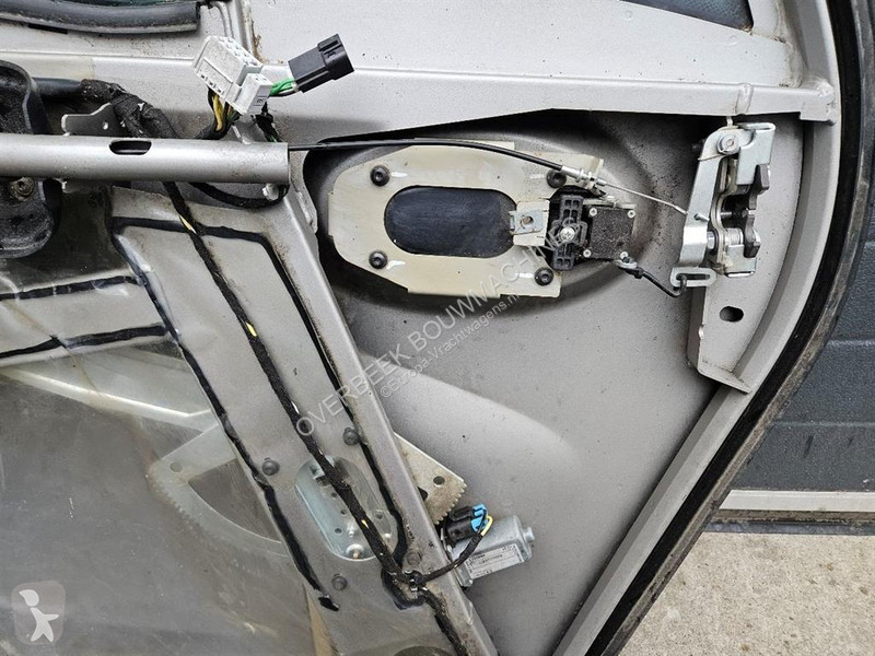 قطع غيار الآليات الثقيلة Manitou MLT737-130PS+...